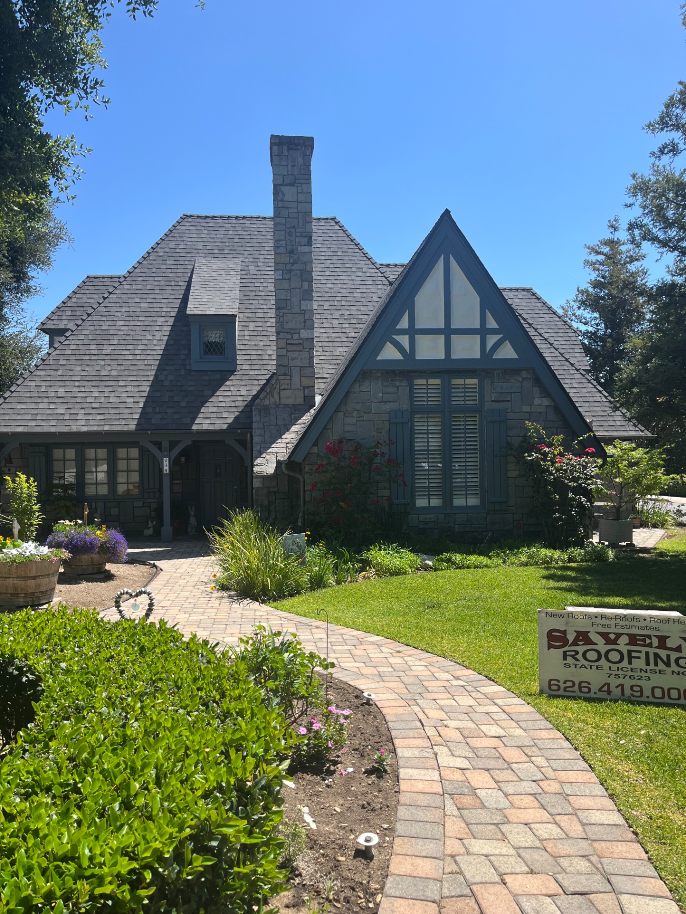 IKO Cambridge Harbor Slate architectural shingle roof completed by Savely Roofing